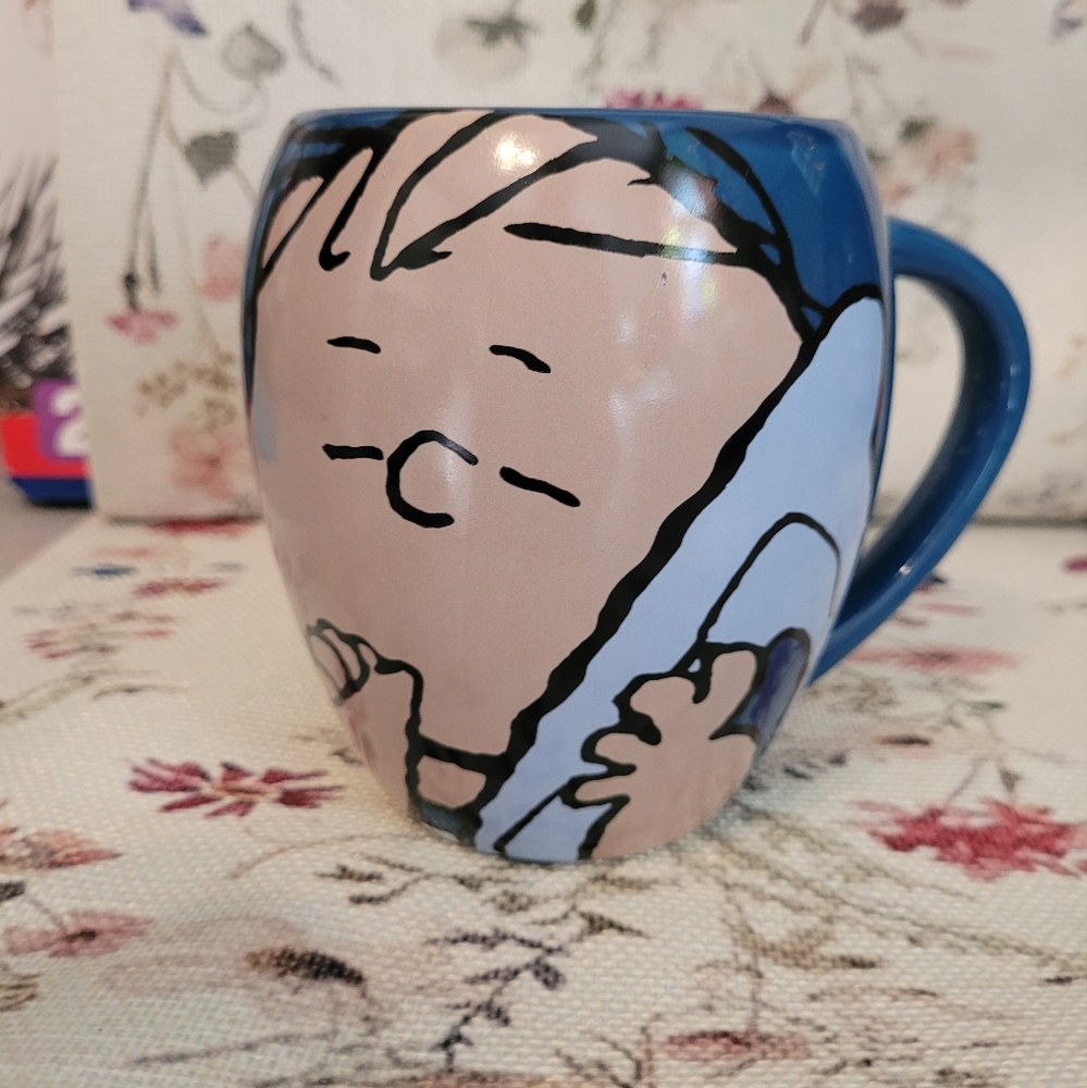 Lovable LINUS BLANKET Mug/ Official "Peanuts" ITEM!!! CLASSIC LINUS